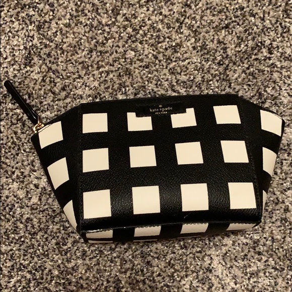 kate spade Handbags - Kate spade cosmetic bag